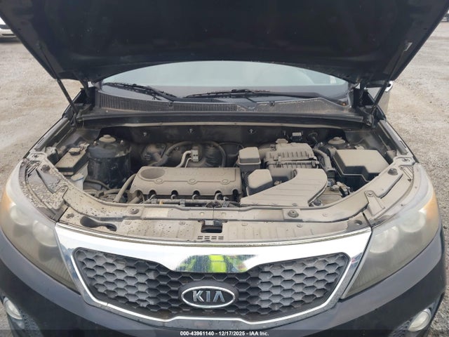 Продажа на аукционе авто 2011 Kia Sorento Lx, vin: 5XYKT4A12BG169593, номер лота: 43961140