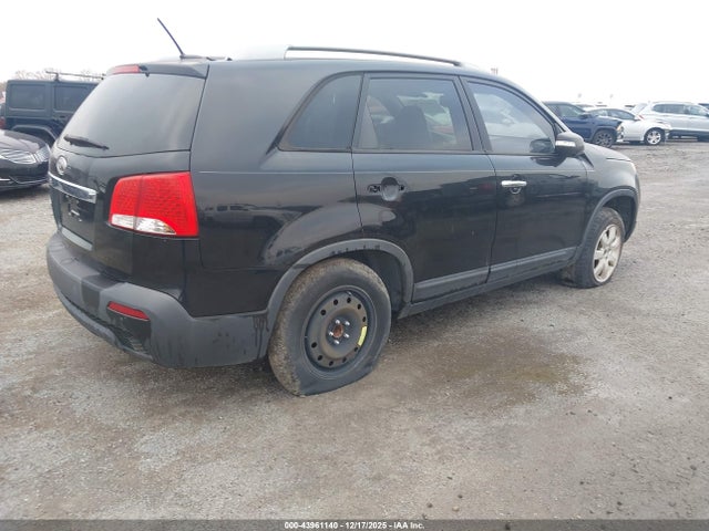 Продажа на аукционе авто 2011 Kia Sorento Lx, vin: 5XYKT4A12BG169593, номер лота: 43961140