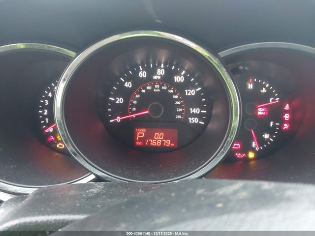 Продажа на аукционе авто 2011 Kia Sorento Lx, vin: 5XYKT4A12BG169593, номер лота: 43961140