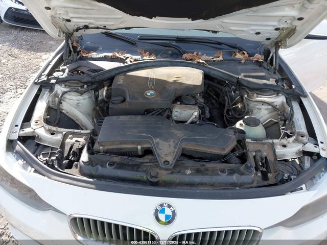 2013 Bmw 328i მანქანა იყიდება აუქციონზე, vin: WBA3A5G58DNP23920, აუქციონის ნომერი: 43961153