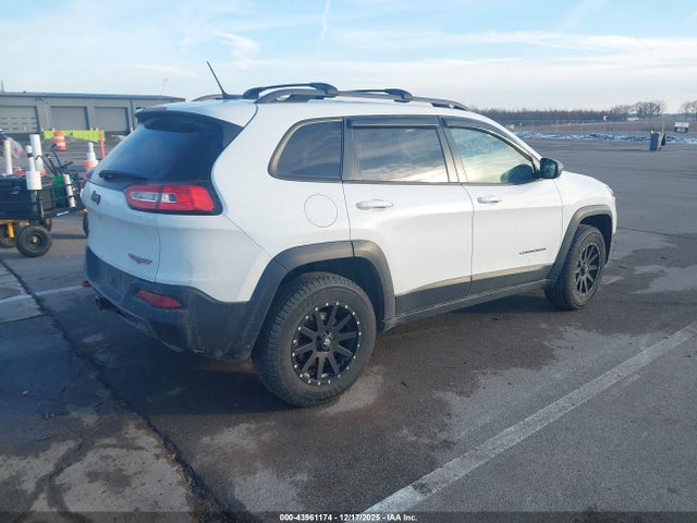 1C4PJMBS1EW186055 Jeep Cherokee Trailhawk