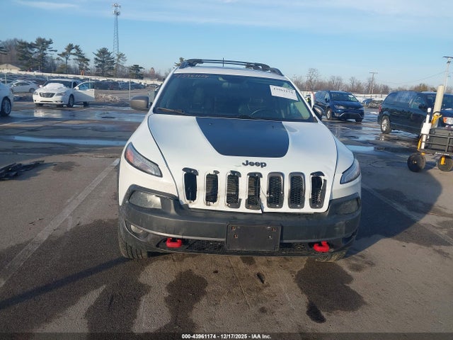 1C4PJMBS1EW186055 Jeep Cherokee Trailhawk