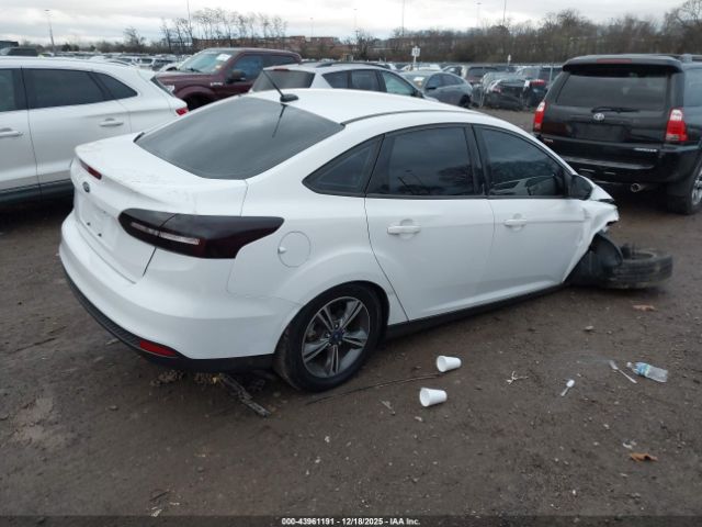 2018 FORD FOCUS 1FADP3FE3JL303295 Photo 3