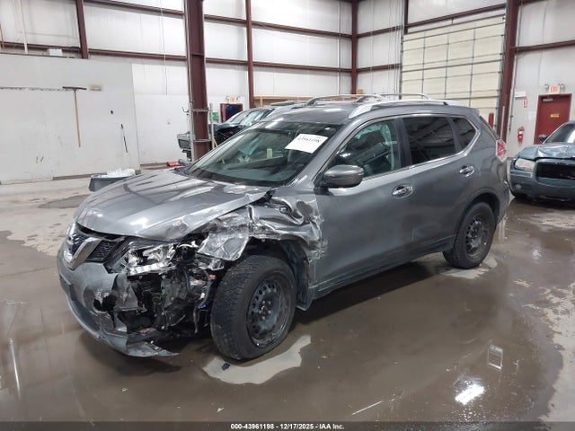 Nissan ROGUE S 2016 KNMAT2MV1GP648042 Image 2