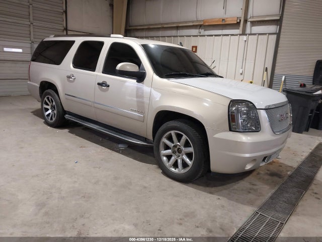2011 GMC YUKON XL 1500 1GKS2MEFXBR322770