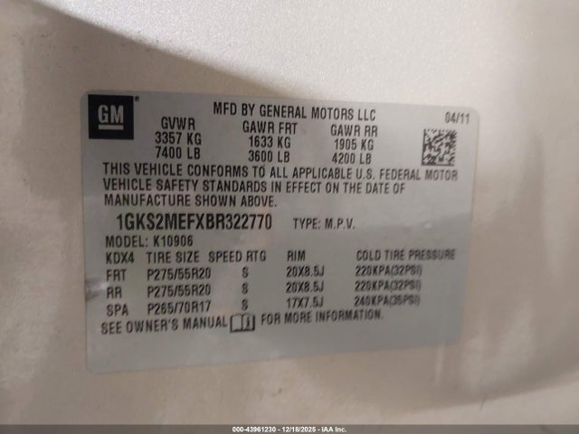 2011 GMC YUKON XL 1500 1GKS2MEFXBR322770 Photo 8