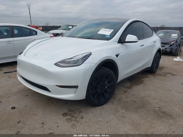 43961302 :رقم المزاد ، 7SAYGDEE8NA014232 vin ، 2022 Tesla Model Y Long Range Dual Motor All-wheel Drive مزاد بيع