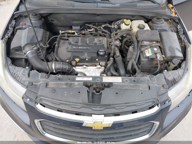 Chevrolet LUV 2015 1G1PE5SB9F7220466 Image 10