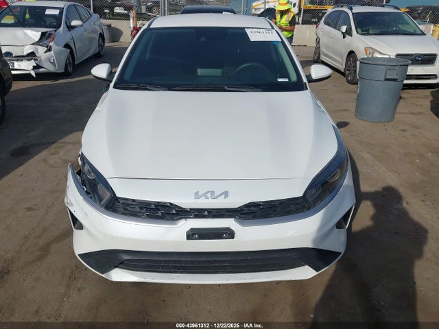 KIA Forte Lxs 2023 3KPF24AD0PE508659 Image 12