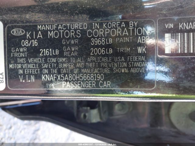 2017 KIA FORTE KNAFX5A80H5668190 Photo 8