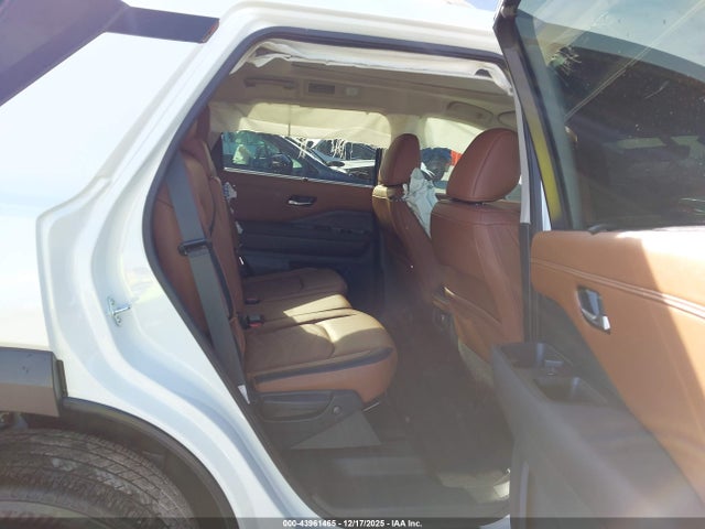 Продаж на аукціоні авто 2024 Nissan Pathfinder Platinum, vin: 5N1DR3DJ2RC211395, номер лоту: 43961465