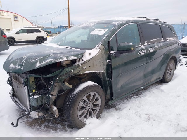 2024 TOYOTA SIENNA 5TDJSKFC3RS150089 Photo 1