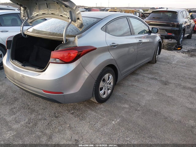 Aukcja sprzedaży 2016 Hyundai Elantra Se, vin: 5NPDH4AE6GH733369, numer aukcji: 43961566