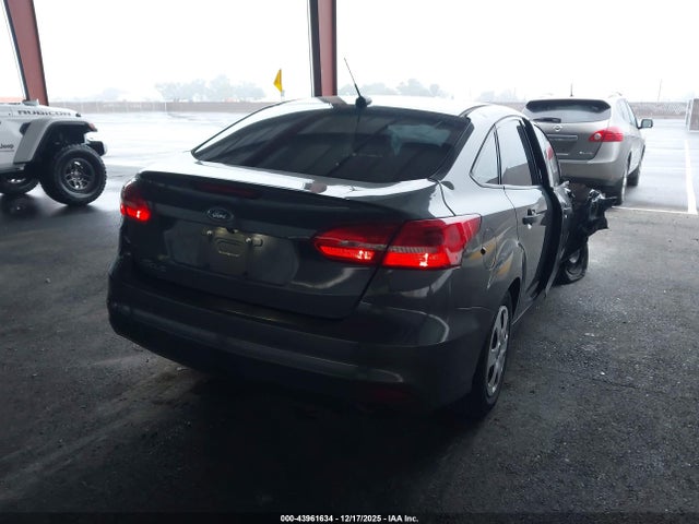 1FADP3E24HL277470 Ford FOCUS S