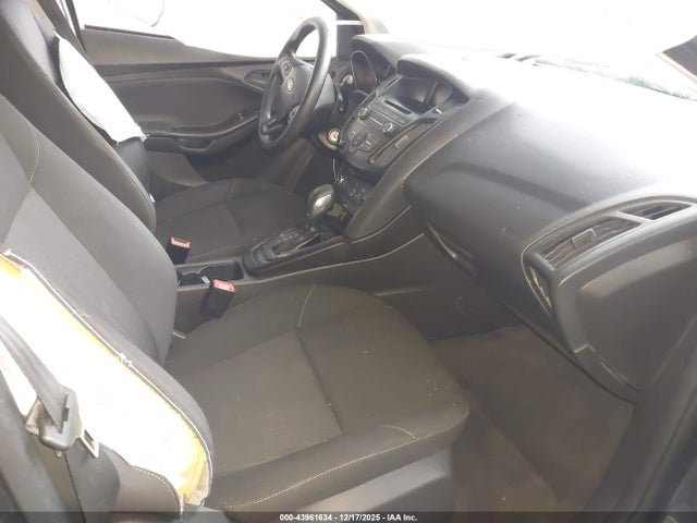 1FADP3E24HL277470 Ford FOCUS S