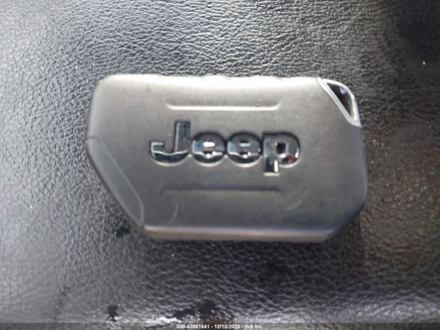 2021 JEEP GLADIATOR 1C6HJTAG1ML561249 Photo 10