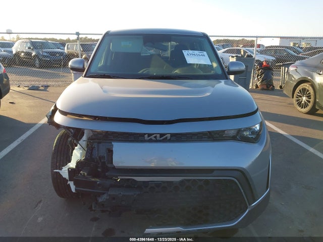 Продажа на аукционе авто 2023 Kia Soul Lx, vin: KNDJ23AU6P7868216, номер лота: 43961648