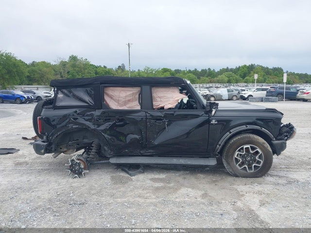 Ford Bronco Outer Banks 2024 1FMEE8BP0RLA52431 Image 14