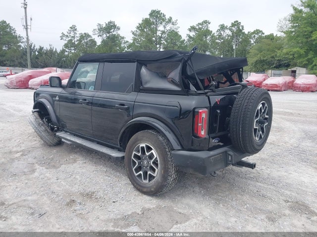 Ford Bronco Outer Banks 2024 1FMEE8BP0RLA52431 Image 3