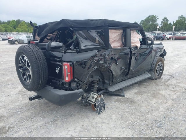 Ford Bronco Outer Banks 2024 1FMEE8BP0RLA52431 Image 4