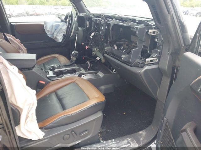 Ford Bronco Outer Banks 2024 1FMEE8BP0RLA52431 Image 5