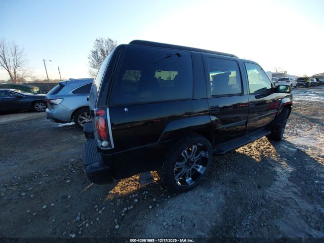 2000 CADILLAC ESCALADE 1GYEK63R7YR194332 Photo 3