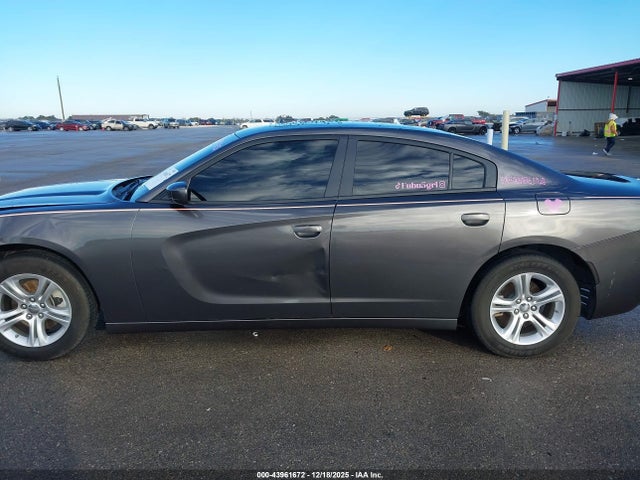 2C3CDXBG4NH169143 Dodge Charger Sxt Rwd