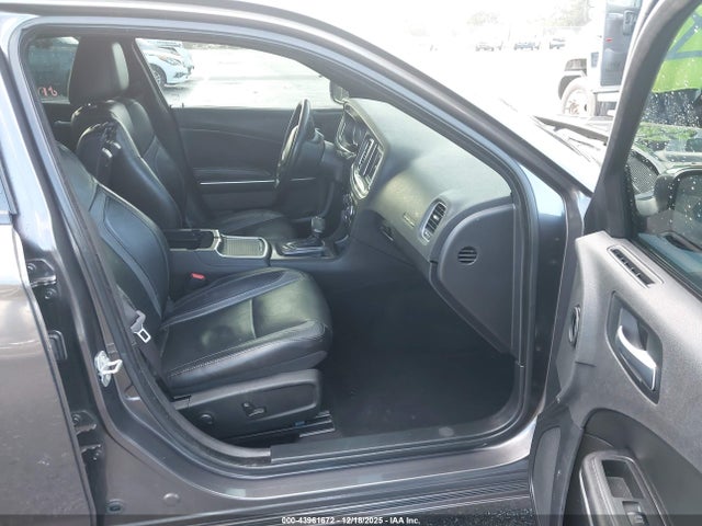 2C3CDXBG4NH169143 Dodge Charger Sxt Rwd