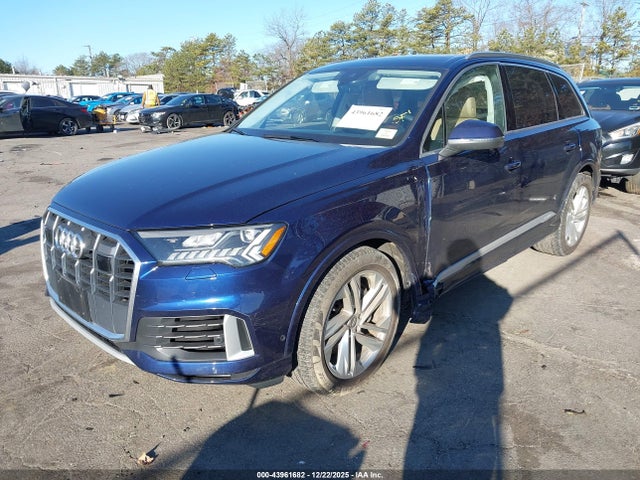 2020 AUDI Q7 WA1VXBF78LD007741 Photo 1
