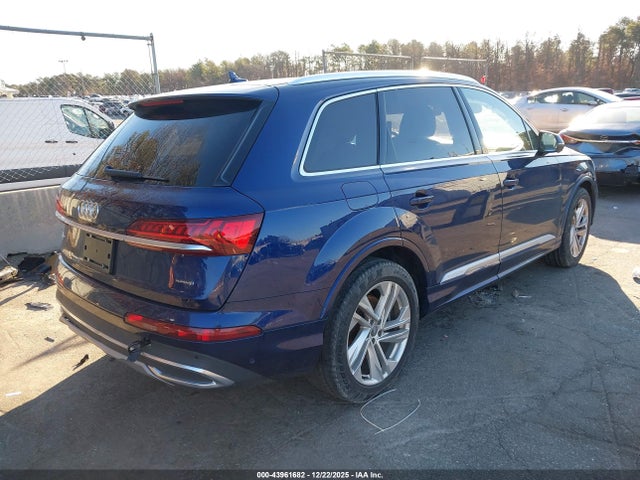 2020 AUDI Q7 WA1VXBF78LD007741 Photo 3