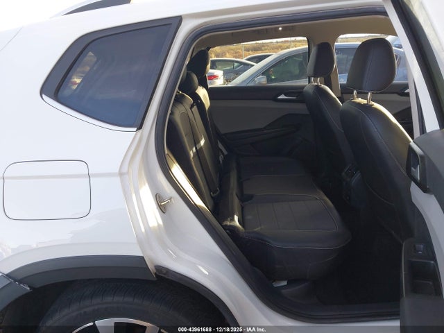 2022 VOLKSWAGEN TAOS 3VVLX7B25NM076772 Photo 7