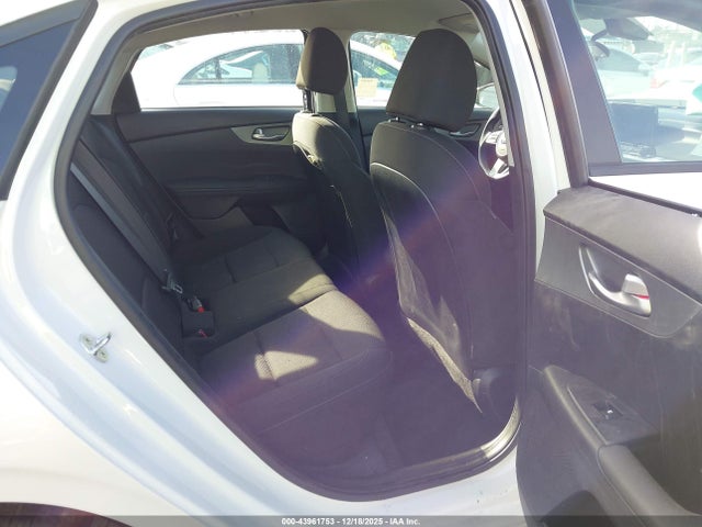 KIA Forte Lxs 2021 3KPF24ADXME406653 Image 8