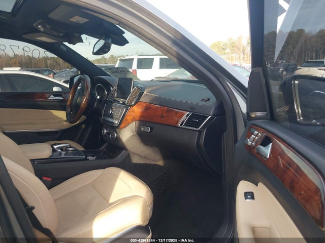 2019 MERCEDES-BENZ GLS 550 4JGDF7DE5KB233499 Photo 4