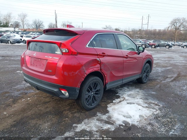 2018 MITSUBISHI ECLIPSE CROSS JA4AT4AA8JZ060965 Photo 3