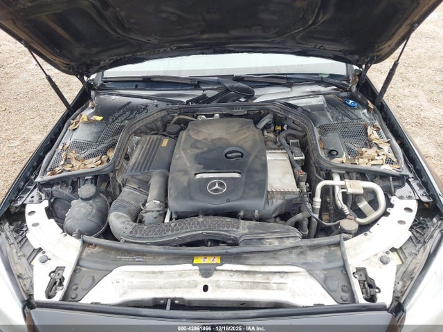 2016 Mercedes-benz C 300 მანქანა იყიდება აუქციონზე, vin: 55SWF4JB5GU115851, აუქციონის ნომერი: 43961866