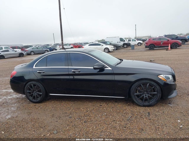 2016 Mercedes-benz C 300 მანქანა იყიდება აუქციონზე, vin: 55SWF4JB5GU115851, აუქციონის ნომერი: 43961866