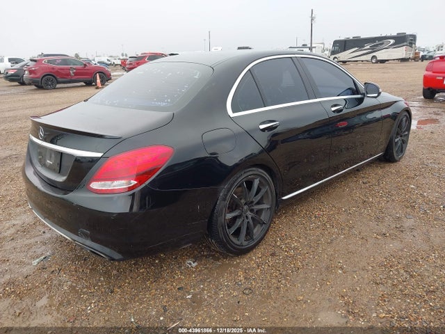 2016 Mercedes-benz C 300 მანქანა იყიდება აუქციონზე, vin: 55SWF4JB5GU115851, აუქციონის ნომერი: 43961866