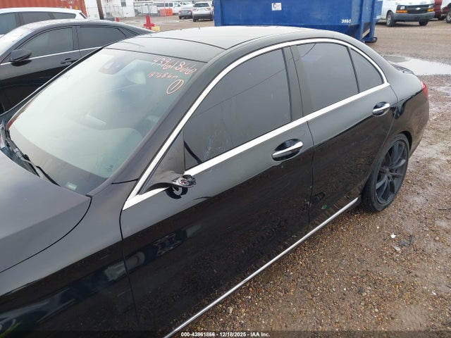 2016 Mercedes-benz C 300 მანქანა იყიდება აუქციონზე, vin: 55SWF4JB5GU115851, აუქციონის ნომერი: 43961866