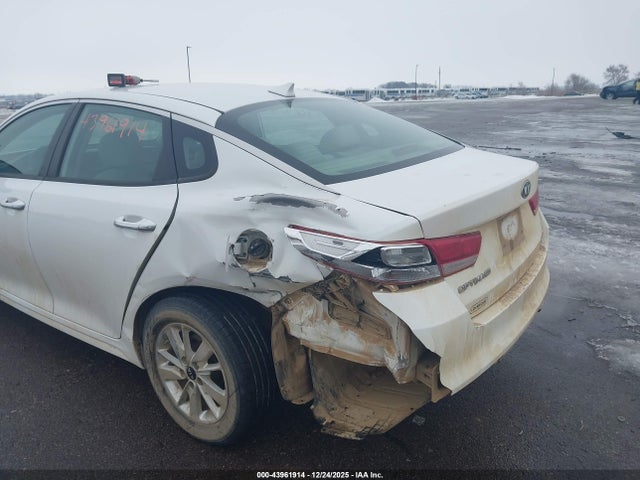 KNAGT4L38G5102949 KIA Optima Lx