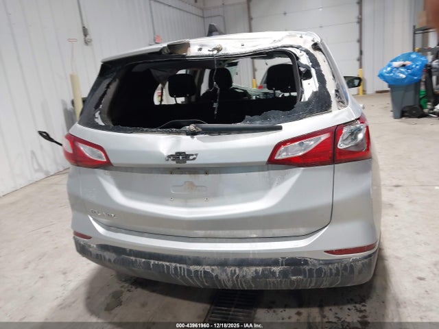 2GNAXHEV3K6285247 Chevrolet EQUINOX LS