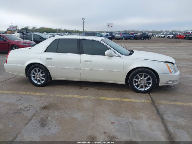 Aukcja sprzedaży 2010 Cadillac Dts Luxury Collection, vin: 1G6KD5EY8AU131960, numer aukcji: 43961961