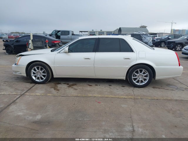 Aukcja sprzedaży 2010 Cadillac Dts Luxury Collection, vin: 1G6KD5EY8AU131960, numer aukcji: 43961961
