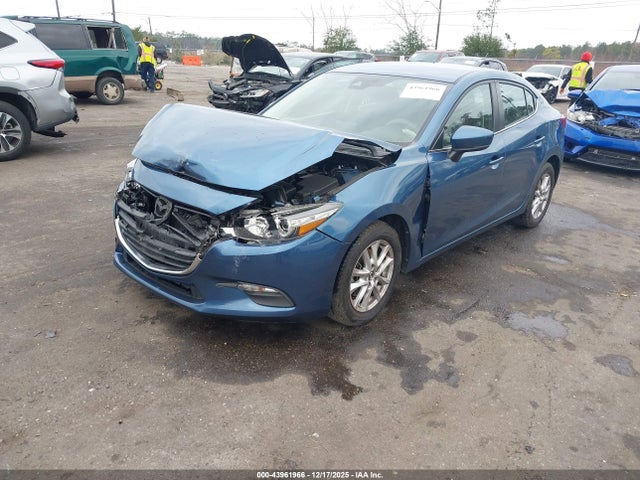 Продаж на аукціоні авто 2018 Mazda Mazda3 Sport, vin: 3MZBN1U71JM253394, номер лоту: 43961966