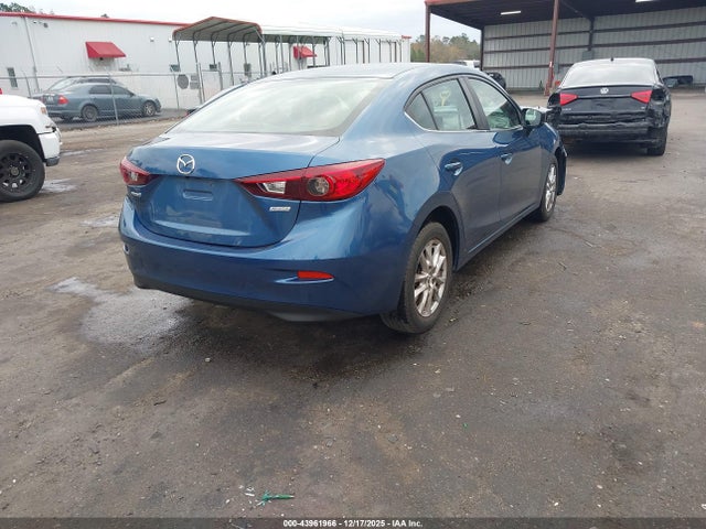 Продаж на аукціоні авто 2018 Mazda Mazda3 Sport, vin: 3MZBN1U71JM253394, номер лоту: 43961966