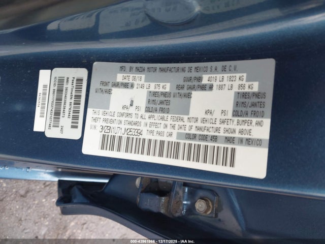 Продаж на аукціоні авто 2018 Mazda Mazda3 Sport, vin: 3MZBN1U71JM253394, номер лоту: 43961966