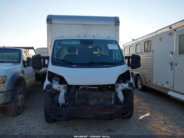 43961967 :رقم المزاد ، 3C7WRVMG2PE557677 vin ، 2023 Ram Promaster 3500 Cutaway Low Roof مزاد بيع