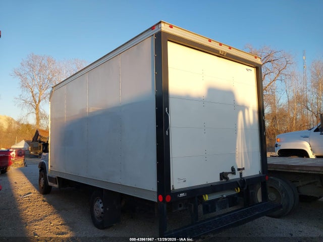 43961967 :رقم المزاد ، 3C7WRVMG2PE557677 vin ، 2023 Ram Promaster 3500 Cutaway Low Roof مزاد بيع