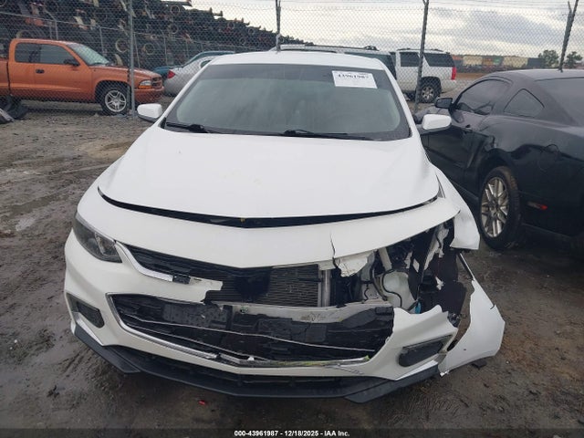 1G1ZD5ST5JF106404 Chevrolet MALIBU LT