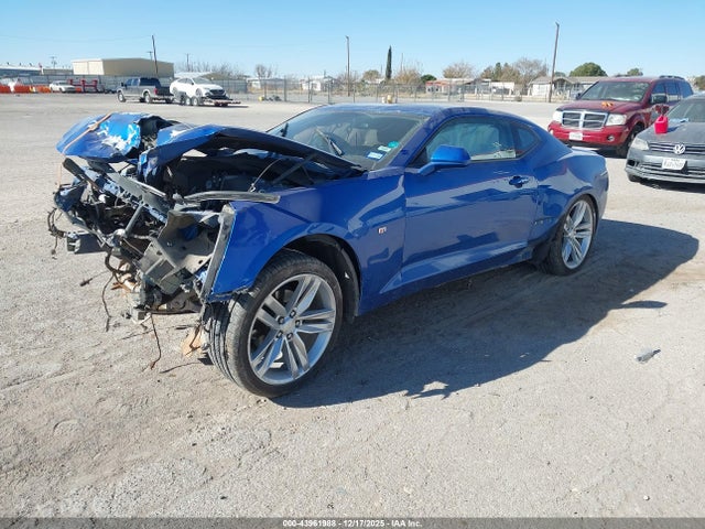 2018 CHEVROLET CAMARO 1G1FB1RX9J0181099 Photo 1