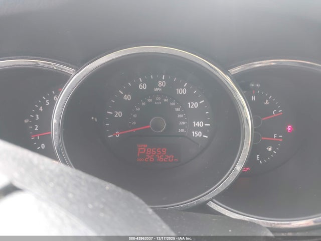 2011 KIA SORENTO 5XYKTCA11BG172835 Photo 6